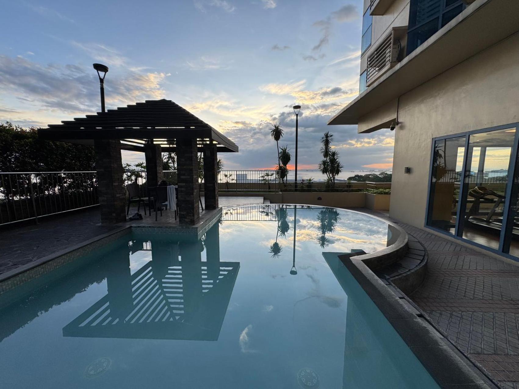 Grand Riviera Suites มะนิลา ภายนอก รูปภาพ