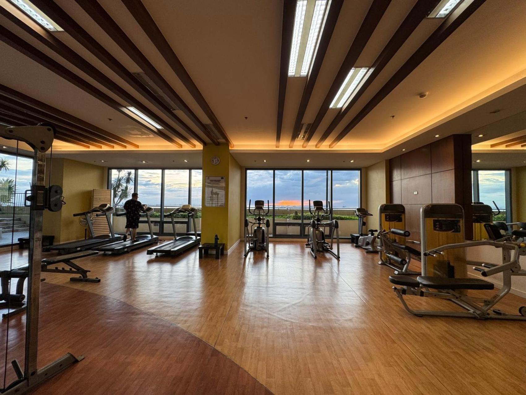 Grand Riviera Suites มะนิลา ภายนอก รูปภาพ